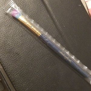 Missglam eyeshadow brush N15